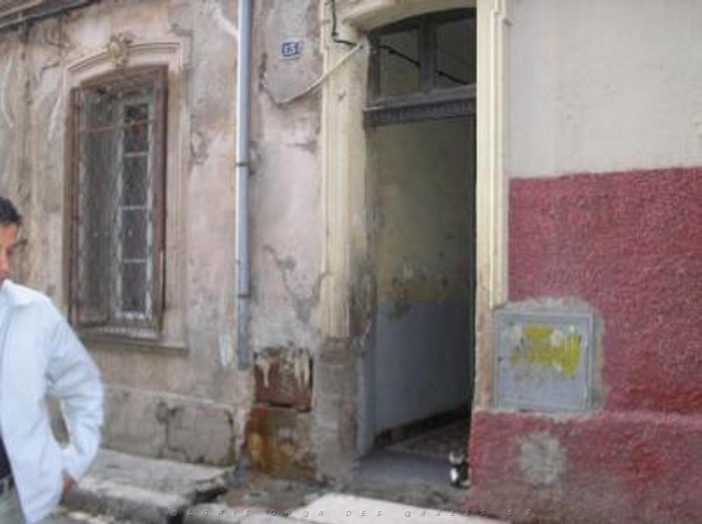 ORAN MAI 2006 RUE DE LA MARGUERITE 02.JPG
